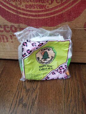 Vtg NEW 1989 Camp McDonaldland McDonalds Happy Meal Toy - Birdie Camper Kit #2